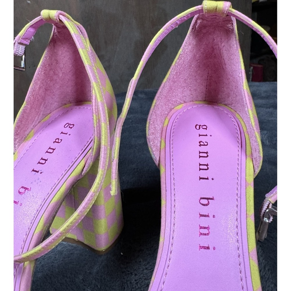 Gianni Bini Checkered Satin Ankle Strap Square Toe Block Heel Sandal 9.5 Pink - Picture 3 of 8